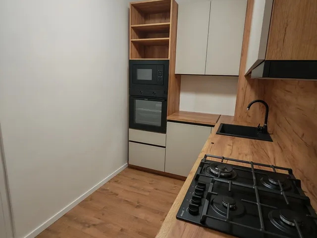 Eladó lakás Pécs, Uránváros 47 nm