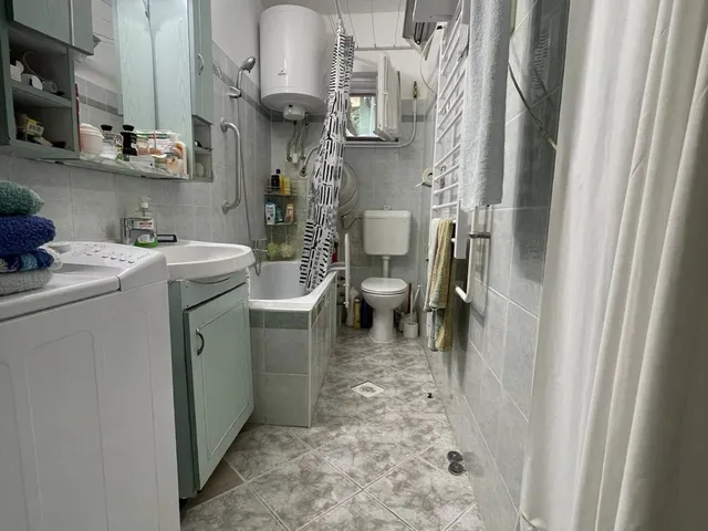 Eladó ház Komló 75 nm