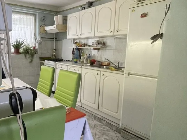 Eladó ház Komló, Nyár utca  75 nm