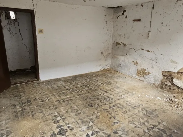 Eladó ház Komló, Fő utca 92 nm