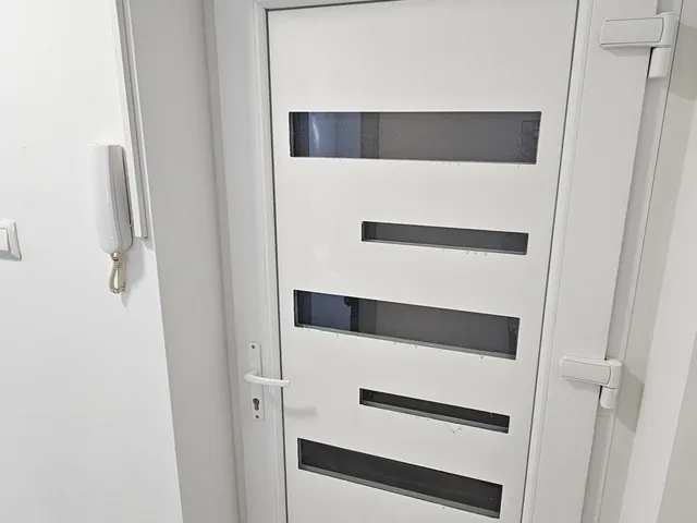 Eladó lakás Komló, Kiss József utca 53 nm