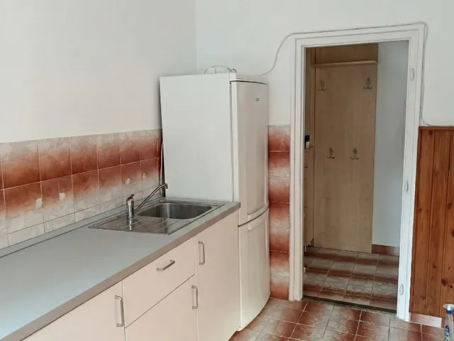 Eladó lakás Komló, Berek utca  36 nm