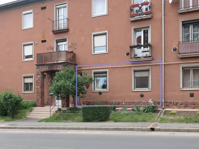 Eladó lakás Komló, Berek utca  36 nm