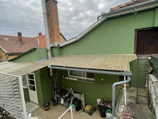 Eladó ház Komló 75 nm