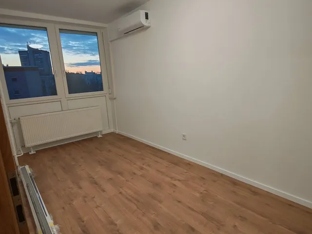 Eladó lakás Komló, Tompa Mihály 54 nm