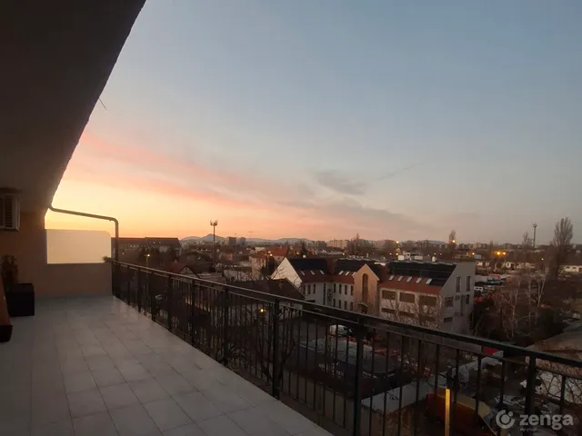 Kiadó lakás Budapest XIII. kerület, Angyalföld 61 nm