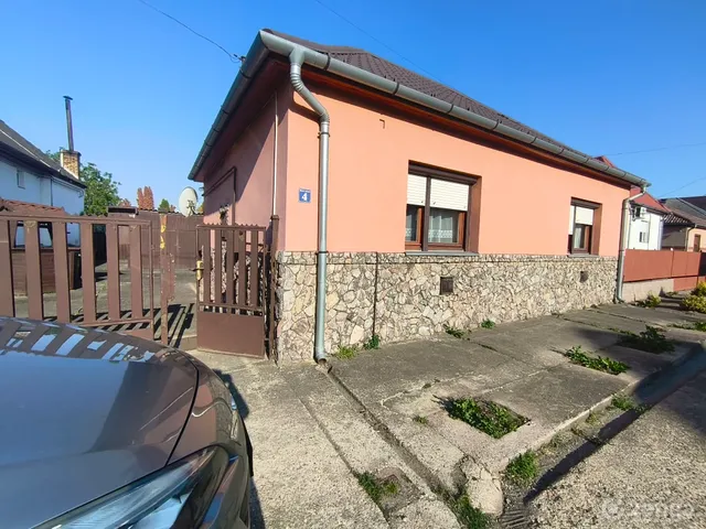 Eladó ház Kisvárda 90 nm