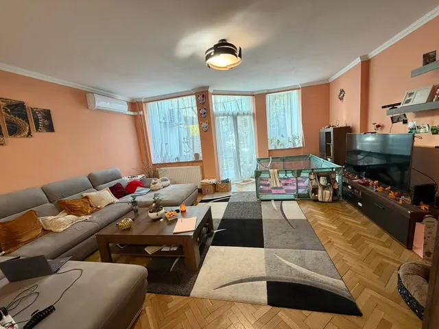 Eladó ház Szeged, Újszeged 121 nm