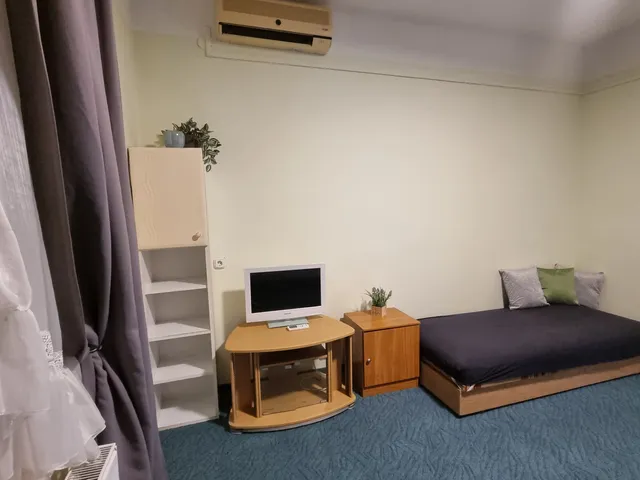 Kiadó ház Szeged, Alsóváros 45 nm