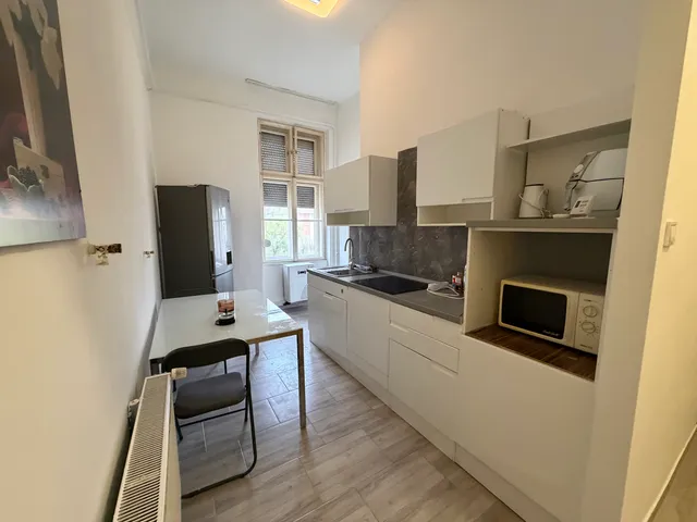 Eladó lakás Szeged, Belváros, Londoni körút 1 40 nm