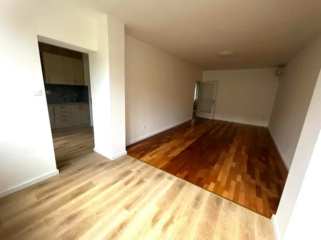 Eladó lakás Szeged, Belváros, Berzsenyi utca 6  64 nm