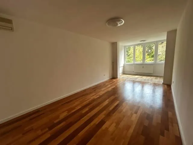 Kiadó lakás Szeged, Belváros, Berzsenyi utca 7. 2.e. 64 nm
