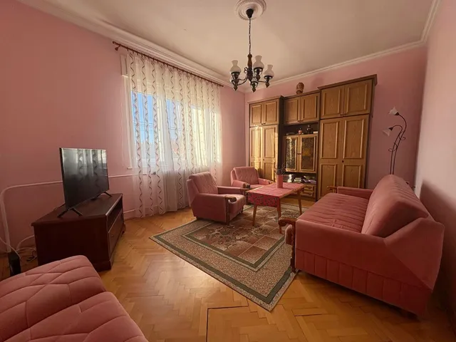 Eladó ház Szeged, Szőreg 200 nm