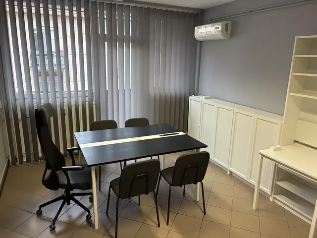 Eladó kereskedelmi és ipari ingatlan Szeged, Belváros 20 nm