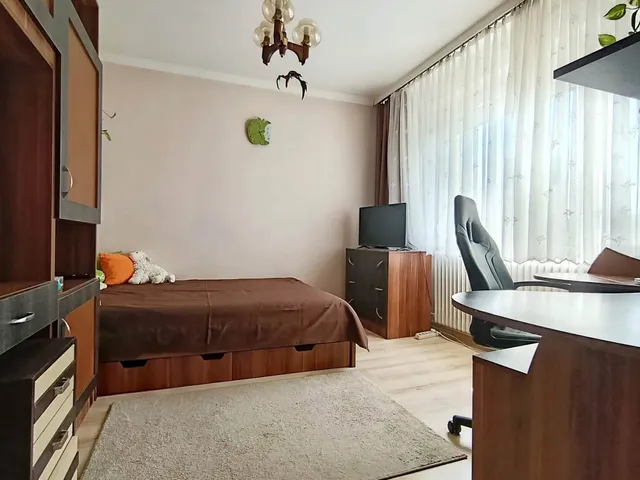Eladó lakás Szeged, Tarján 52 nm