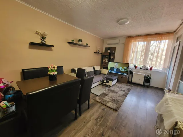 Eladó lakás Békés, Városközpont 60 nm