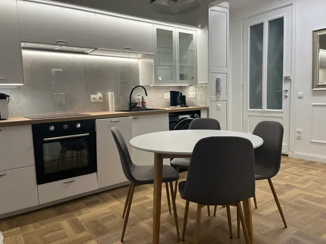 Kiadó lakás Budapest II. kerület, Bognár utca 54 nm