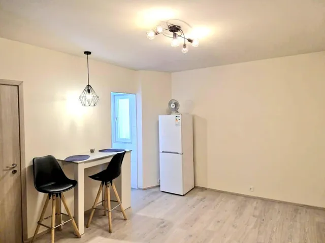 Kiadó lakás Budapest XI. kerület, Fehérvári út 40 nm