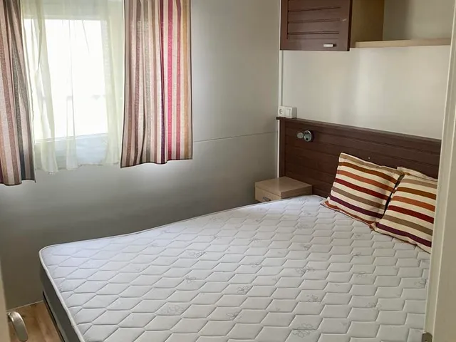 Eladó üdülő és hétvégi ház Abádszalók, Szalók Yacht klub 40 nm