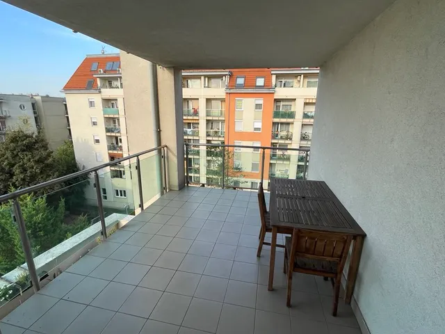 Kiadó lakás Budapest XI. kerület, Kondorosi út 60 nm