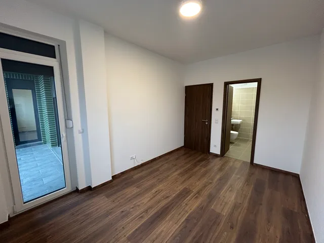 Kiadó lakás Budapest XI. kerület, Garda utca 71 nm