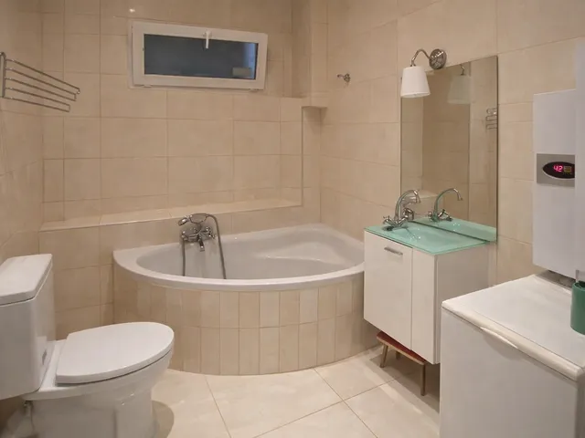 Kiadó lakás Budapest V. kerület, Belgrád rakpart 106 nm