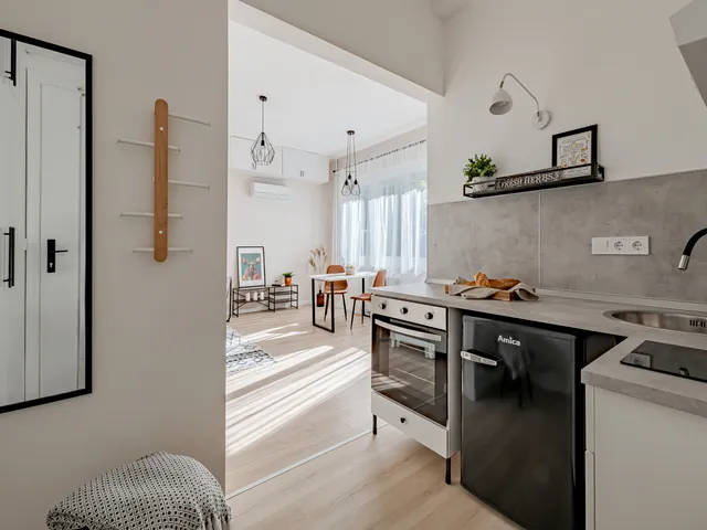 Kiadó lakás Budapest XIII. kerület, Váci út 31 nm