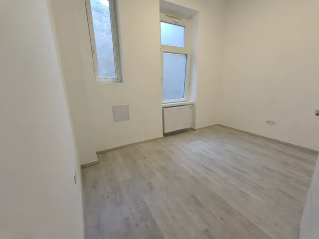 Kiadó lakás Budapest V. kerület, Kossuth Lajos utca 60 nm