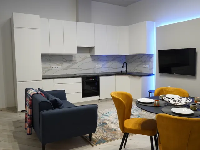 Kiadó lakás Budapest I. kerület, Krisztina körút 72 nm