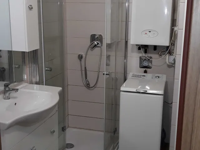 Kiadó lakás Budapest XII. kerület, Kútvölgyi út 78 nm