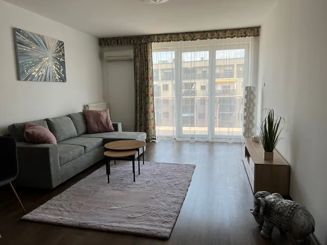 Kiadó lakás Budapest III. kerület, Nagyszombat utca 74 nm