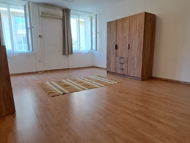 Kiadó lakás Budapest XIII. kerület, Csángó utca 30 nm