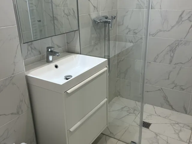Kiadó lakás Budapest VI. kerület, Aradi utca 40 nm