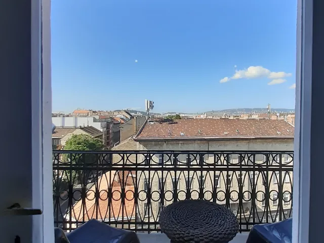 Kiadó lakás Budapest VII. kerület, Rottenbiller utca 95 nm