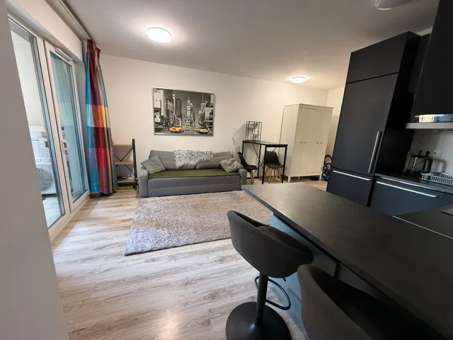 Kiadó lakás Budapest IX. kerület, Pápay István utca 42 nm