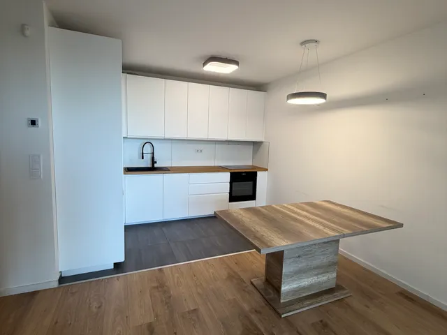 Kiadó lakás Budapest III. kerület, Folyamőr utca 71 nm