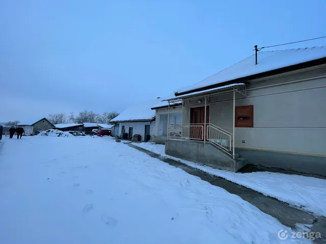 Eladó ház Makád 80 nm