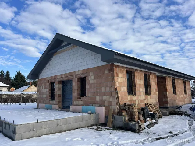 Eladó ház Makád 117 nm