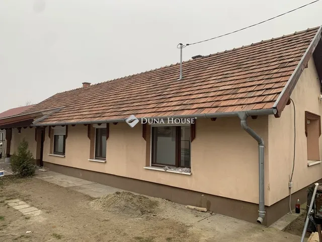 Eladó ház Örkény 75 nm