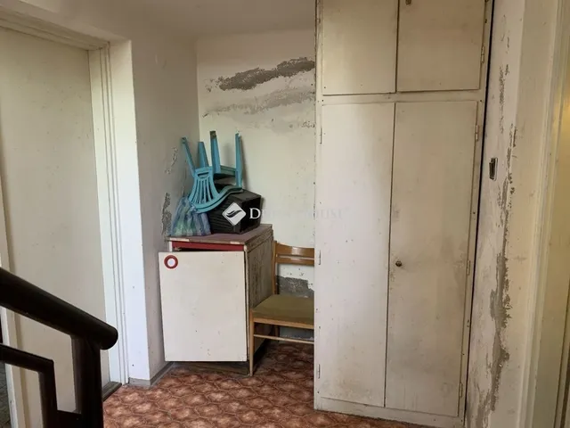 Eladó nyaraló Szolnok, Szandaszőlős 90 nm