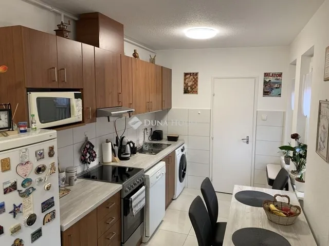 Eladó ház Táborfalva 84 nm