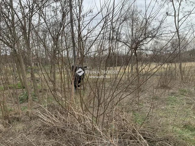 Eladó telek Hernád 1817 nm