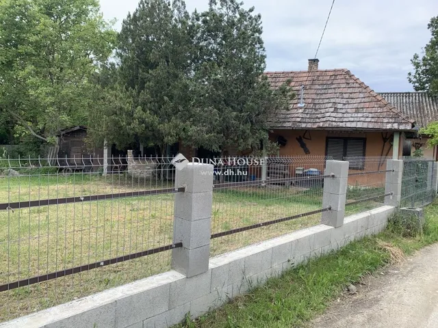 Eladó mezőgazdasági ingatlan Pilis 27 nm