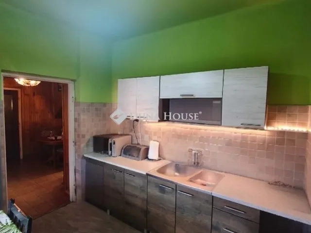 Eladó ház Ócsa 204 nm