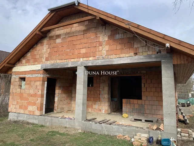 Eladó ház Hernád 96 nm