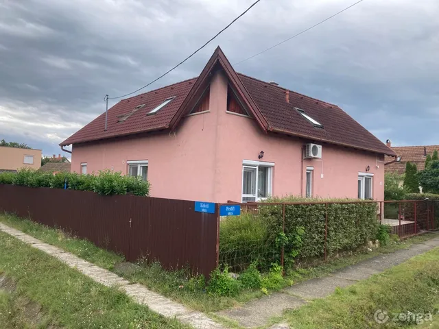 Eladó ház Hajdúszoboszló 73 nm