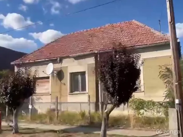 Eladó ház Pettend 3800 nm