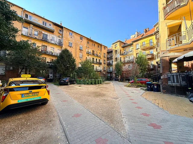 Eladó lakás Budapest VIII. kerület, Kerepesdűlő 55 nm