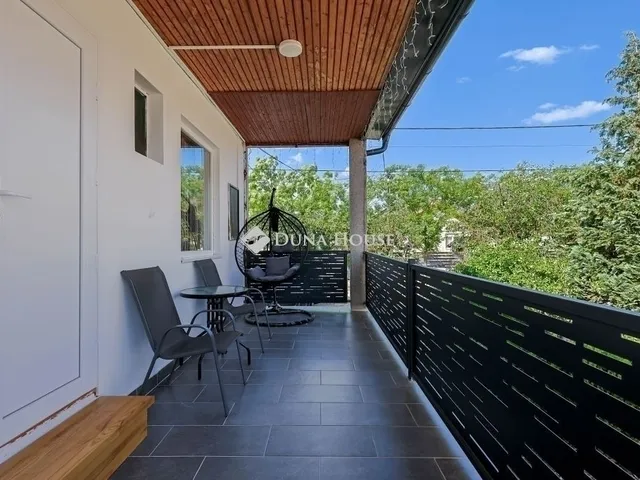 Eladó ház Budapest XVI. kerület 175 nm