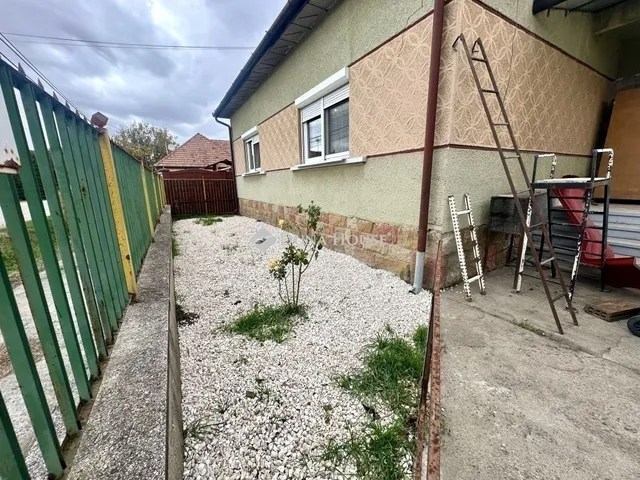 Eladó ház Üllő 99 nm